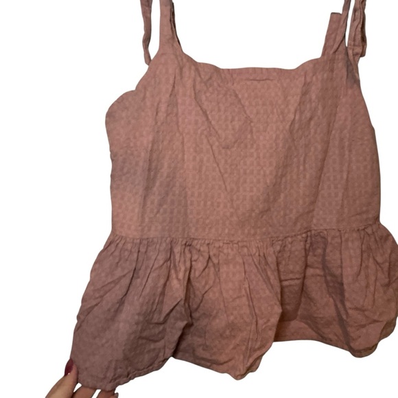 Madewell Pink Textured Top - Picture 2 of 5